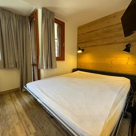 Rpp C 184 4pers , Pied Des Pistes Apartment *